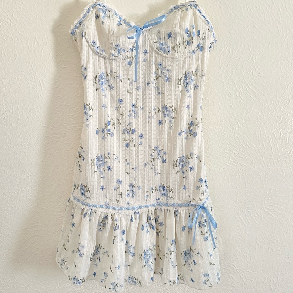 Jessica Simpson Blue Floral Lace Mini Dress - Picture 2 of 4